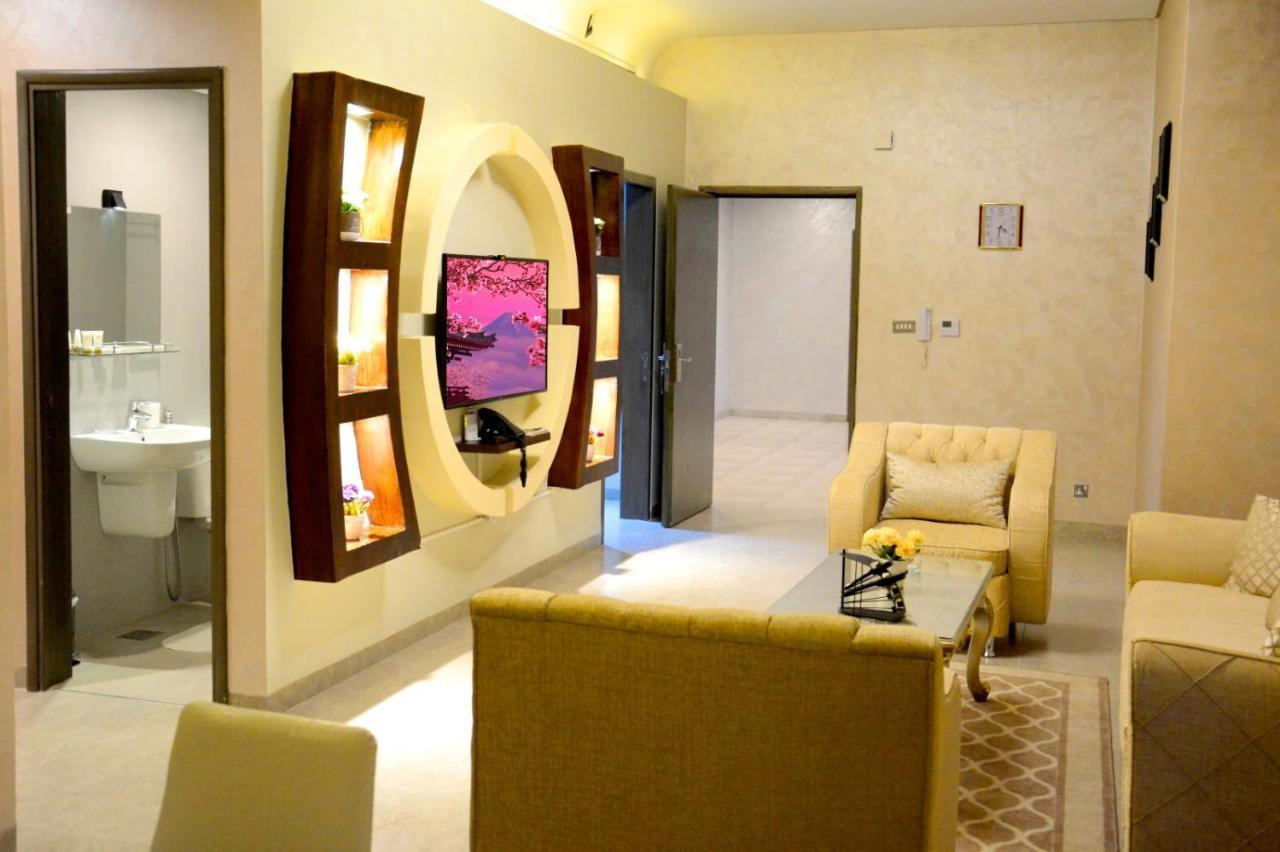 ذا فيفتى ايت السالمية Lejlighedshotel Kuwait City Eksteriør billede