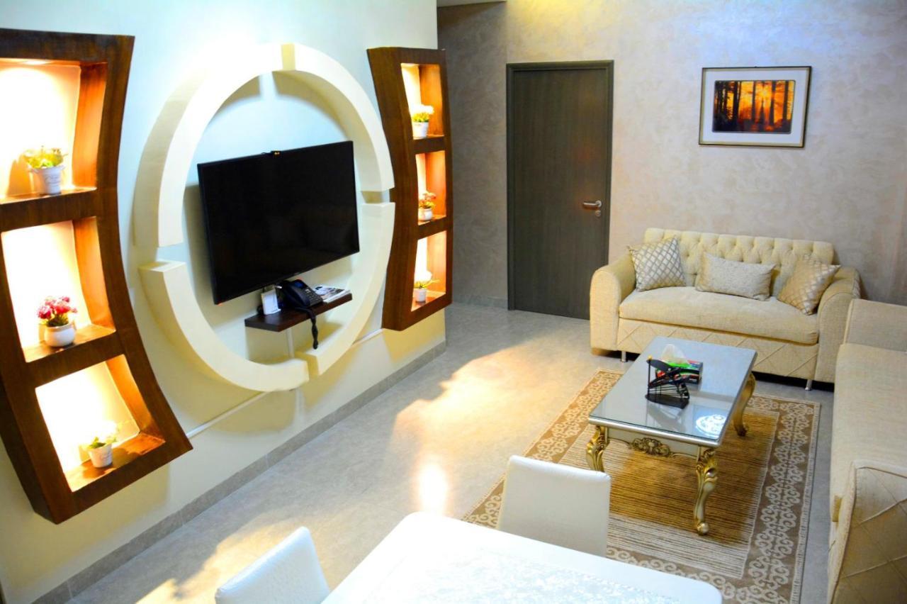 ذا فيفتى ايت السالمية Lejlighedshotel Kuwait City Eksteriør billede