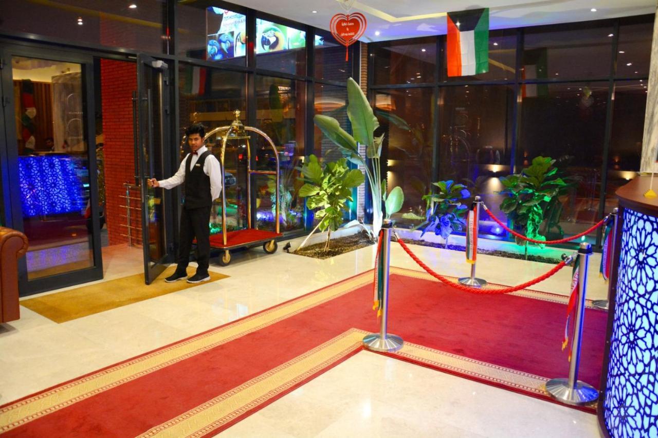 ذا فيفتى ايت السالمية Lejlighedshotel Kuwait City Eksteriør billede