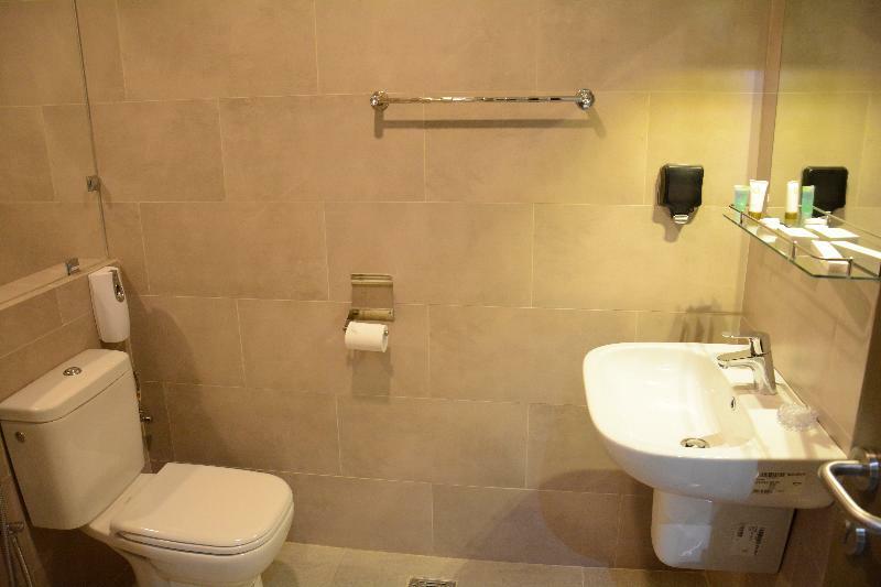 ذا فيفتى ايت السالمية Lejlighedshotel Kuwait City Eksteriør billede