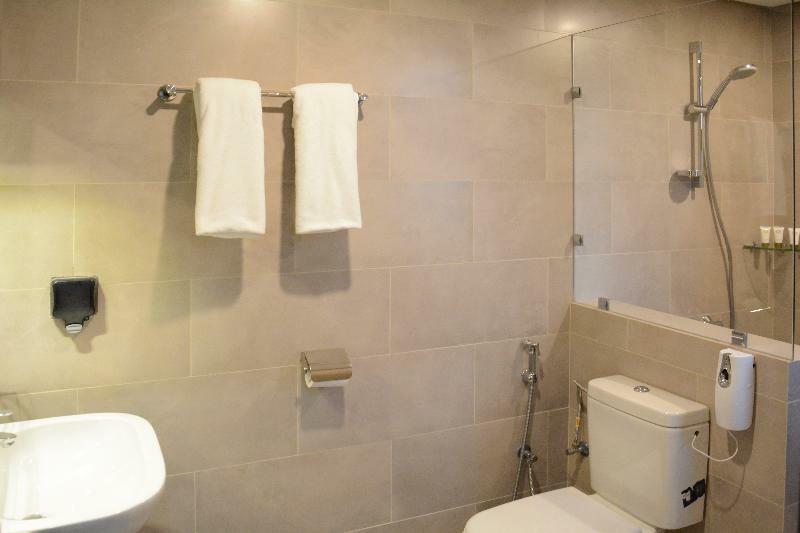 ذا فيفتى ايت السالمية Lejlighedshotel Kuwait City Eksteriør billede